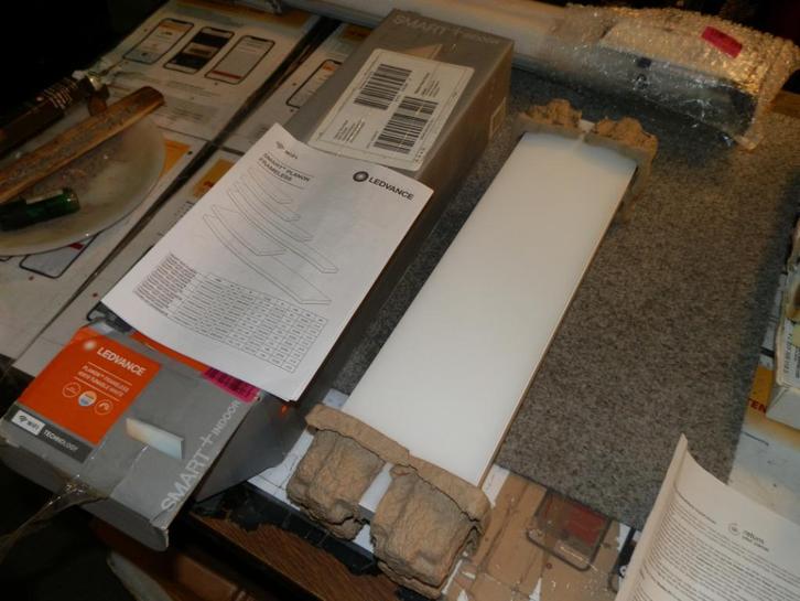 Smart indoor ledvance binnenlamp ladlamp armatuur, Huis en Inrichting, Lampen | Plafondlampen, Nieuw, Glas, Kunststof, Metaal