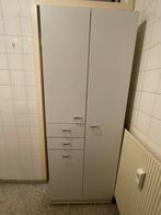 Witte badkamerkast met wasmand, Huis en Inrichting, Badkamer | Badkamermeubels, Ophalen, (Half)hoge kast, Zo goed als nieuw, Minder dan 100 cm