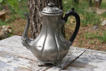 Brocante - Aparte koffiepot! beschikbaar voor biedingen