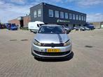 Volkswagen Golf 1.2 tsi 2010 lees beschrijving, Auto's, Voorwielaandrijving, 4 cilinders, 610 kg, Origineel Nederlands