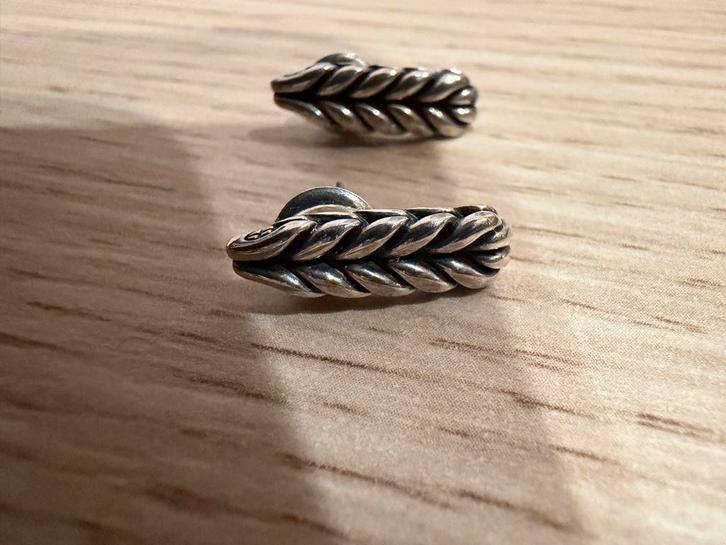 Buddha to Buddha Ellen 479 Zilveren Oorknopjes, Sieraden, Tassen en Uiterlijk, Oorbellen, Zo goed als nieuw, Knopjes of Stekers