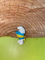 Smurfen smurf met gele sjaal, Verzamelen, Smurfen, Ophalen of Verzenden, Zo goed als nieuw, Verschillende Smurfen