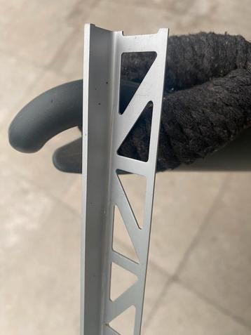 Tegelstrip Aluminium 150 cm. en 75 cm. beschikbaar voor biedingen