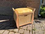 Rotan krukje met lade, Ophalen, Gebruikt, Hout