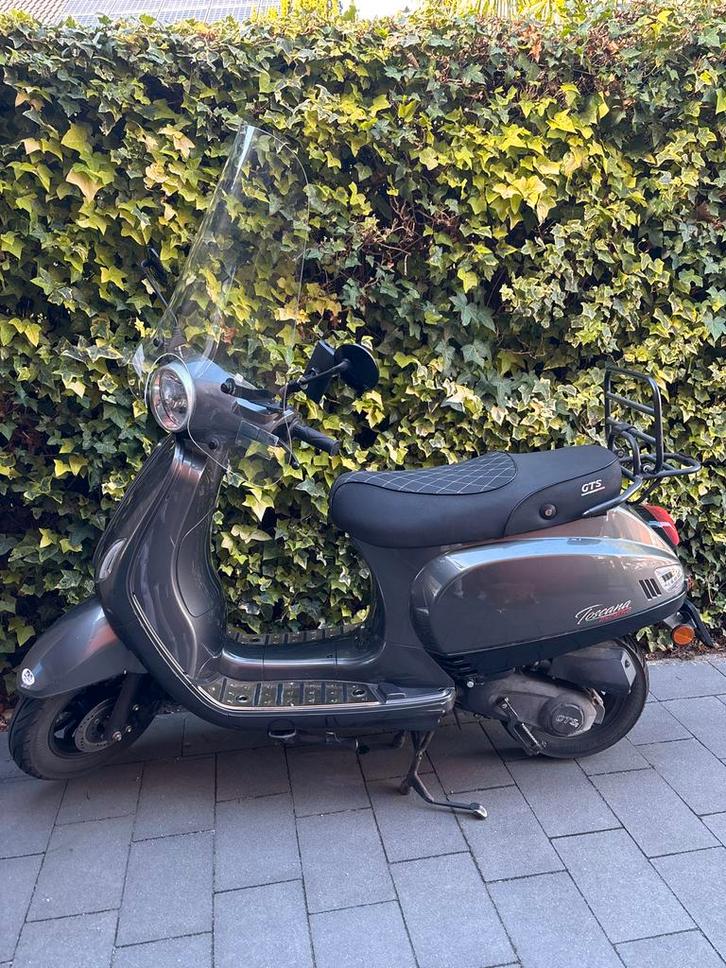 GTS Toscana Dynamic - Top Scooter!, Fietsen en Brommers, Scooters | Yamaha, Gebruikt, Overige modellen, Maximaal 25 km/u, Benzine