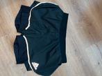 Nieuwe Adidas Short - Sportief & Comfortabel!, Zwart, Nieuw, Ophalen of Verzenden, Hardlopen of Fietsen