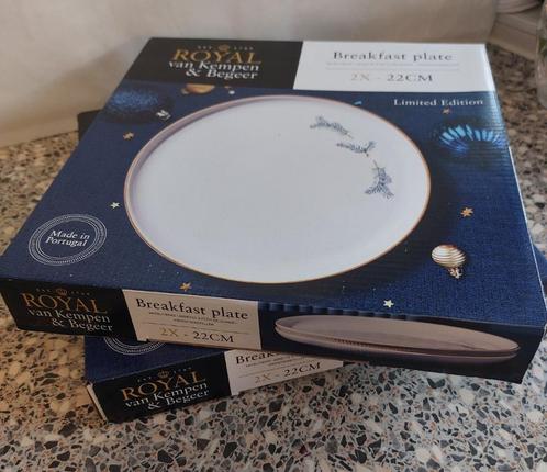 4 AH Kempen en Begeer ontbijtborden wit nieuw in doos, Huis en Inrichting, Keuken | Servies, Zo goed als nieuw, Kop(pen) en/of Schotel(s)