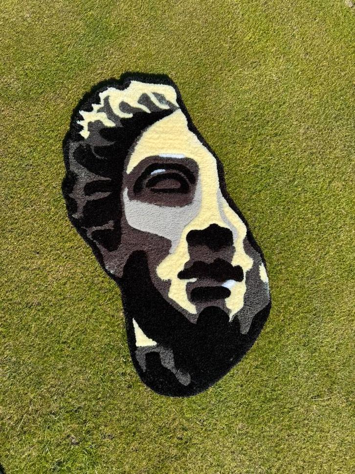 Handmade Tufted David Head Rug: Modern Art Decor (80x60 cm), Huis en Inrichting, Stoffering | Tapijten en Kleden, Nieuw, 50 tot 100 cm