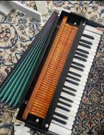 Vintage Indisch Harmonium met parelmoer toetsen, Ophalen of Verzenden, Zo goed als nieuw, Harmonium