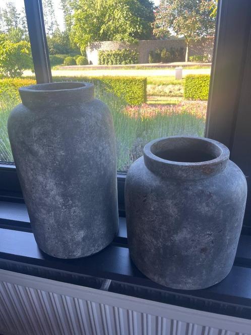 Still potten set van 2, Huis en Inrichting, Woonaccessoires | Vazen, Zo goed als nieuw, Overige kleuren, Minder dan 50 cm, Steen