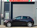 Alfa Romeo Giulietta 1.4 Turbo 170 PK TCT Aut. Sprint Clima/, 65 €/maand, 4 cilinders, Zwart, Origineel Nederlands