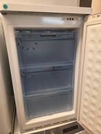 Vrieskast Bosch - tafelmodel - 3 lades, Gebruikt, 100 tot 150 liter, Met aparte vriezer, 45 tot 60 cm