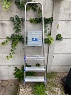 Trapleer - ladder - huishoudtrap, Doe-het-zelf en Verbouw, Ladders en Trappen, Ophalen of Verzenden, Zo goed als nieuw, Minder dan 2 meter
