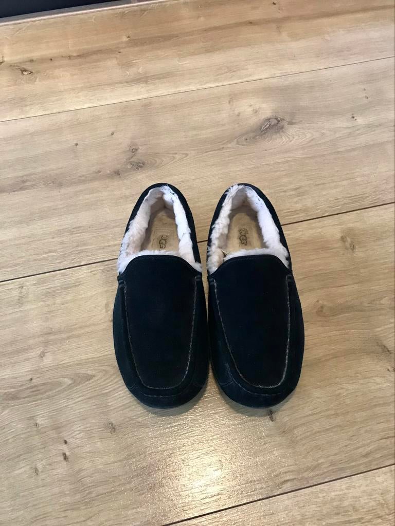 Ugg Ascot sloffen, Verzenden