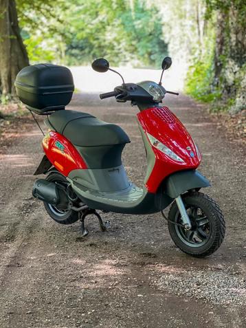 Piaggio Zip 125cc 4 takt leader 9900km (origineel) beschikbaar voor biedingen