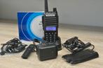Baofeng UV-82 5Watt Dual band portofoon. met div accessoires, Met broekklem, 5 tot 15 km, Ophalen of Verzenden, Zo goed als nieuw