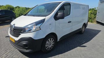 Renault Trafic 1.6 dCi T27 L1H1 Comfort 2017 MOTORSCHADE! beschikbaar voor biedingen