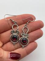 B49 Prachtige zilveren oorbellen sierlijk, Hangers, Ophalen of Verzenden, X, Zilver