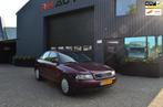Audi A4 Limousine 1.6/NIEUWE APK/CLIMA/ELEK PAKKET, 1160 kg, Gebruikt, 4 cilinders, A4