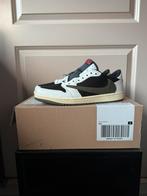 Jordan 1 Retro Low OG SP Travis Scott Olive EU 42,5/USW 10,5, Kleding | Heren, Schoenen, Overige kleuren, Nieuw, Ophalen of Verzenden