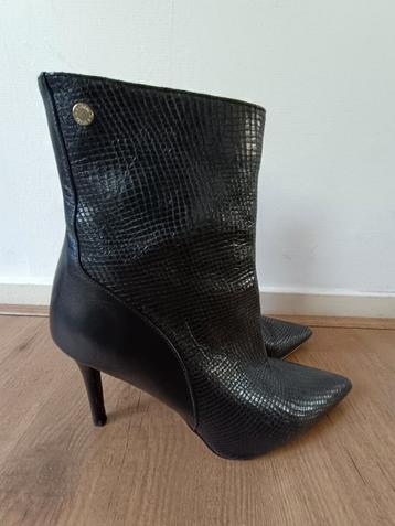 Elegante NOTRE-V zwarte laarsjes maat 42  beschikbaar voor biedingen