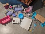 Breed assortiment aan barbie accessoires., Kinderen en Baby's, Speelgoed | Poppenhuizen, Ophalen of Verzenden, Zo goed als nieuw