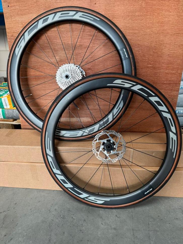 Scope R4 EAE compleet met banden, Fietsen en Brommers, Fietsen | Racefietsen, Overige merken, Ophalen