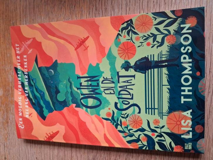 Lisa Thompson - Owen en de soldaat, Boeken, Kinderboeken | Jeugd | 10 tot 12 jaar, Zo goed als nieuw, Ophalen of Verzenden
