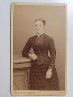 CDV 383 Carte de Visite, Verzenden, Voor 1940, Gebruikt, Klederdracht