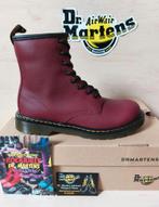 Dr. Martens 1460 Y, Cherry Red Maat: 38 UK5 (tieners), Nieuw, Lage of Enkellaarzen, Ophalen of Verzenden, Dr. Martens