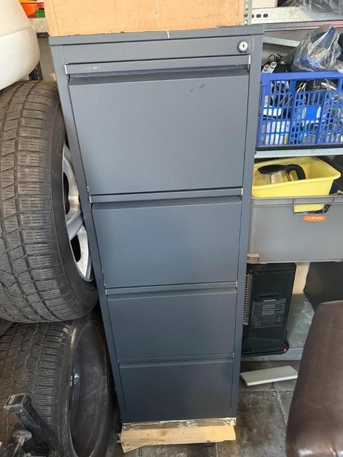 archief kasten 2x, Huis en Inrichting, Kasten | Roldeurkasten en Archiefkasten, Minder dan 100 cm, 25 tot 50 cm, Ophalen of Verzenden