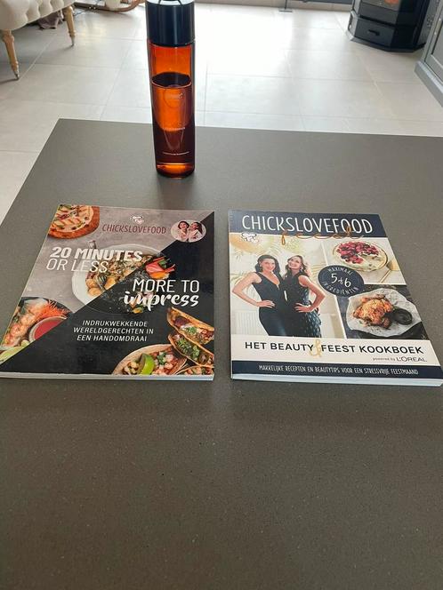 2 nieuwe Chickslovefood kookboeken, Boeken, Kookboeken, Nieuw, Hoofdgerechten, Nederland en België, Gezond koken, Ophalen of Verzenden