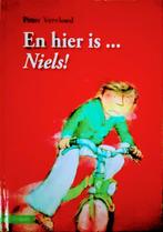 En Hier Is... Niels!, Boeken, Gelezen, Peter Vervloed., Ophalen of Verzenden, Fictie