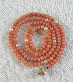 Antiek Vintage Bloedkoraal ketting., Ophalen of Verzenden, Goud, Met edelsteen