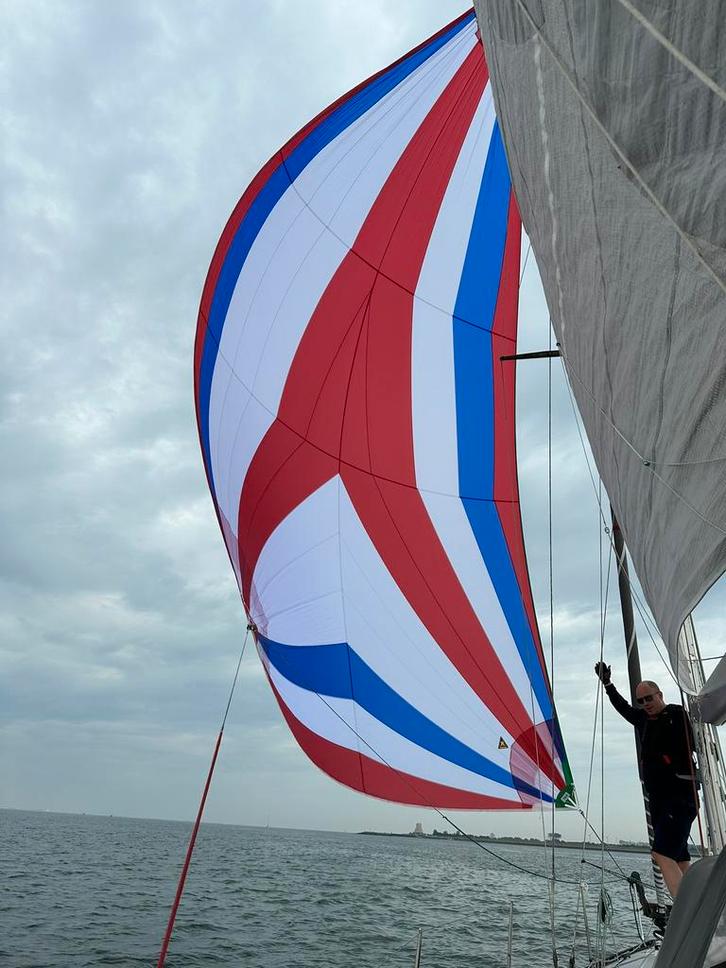 Assymetrical Spinnaker met slurf, Watersport en Boten, Zeilen en Zeiltoebehoren, Zo goed als nieuw, Spinnaker, 30 tot 60 m², 6 meter of meer