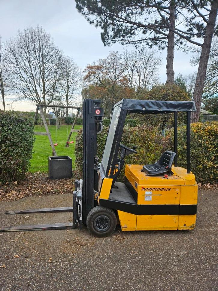 Juncheinrich triplomast sideschift 4.25mtr, Zakelijke goederen, Machines en Bouw | Heftrucks en Intern transport, Heftruck, Elektrisch