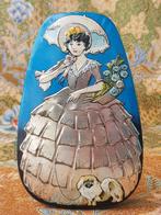 Mooi antiek toffeeblik uit Engeland met Dainty Dinah 16,9 cm, Antiek en Kunst, Ophalen of Verzenden