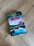 ZGAN De Zeven Zussen Storm Lucinda Riley boek 9789401607988, Ophalen of Verzenden, Zo goed als nieuw, Lucinda Riley, Nederland