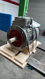 Te koop Innomotics motor kw:3.60 50Hz, Ophalen, Zo goed als nieuw, Elektromotor