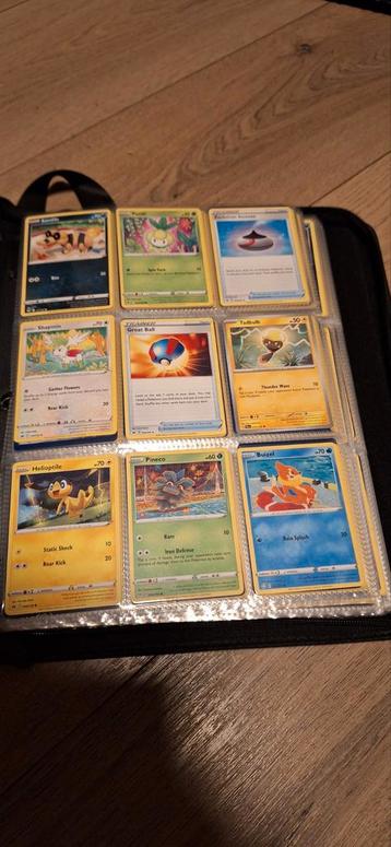 Pokémon Kaarten Verzameling  beschikbaar voor biedingen