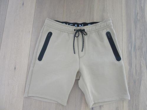 Short AE AMERICAN JOGGER short maat medium nieuw, Kleding | Heren, Broeken en Pantalons, Nieuw, Maat 48/50 (M), Beige, Verzenden