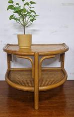 leuke vintage rotan bijzettafel, Ophalen, Huis en Inrichting