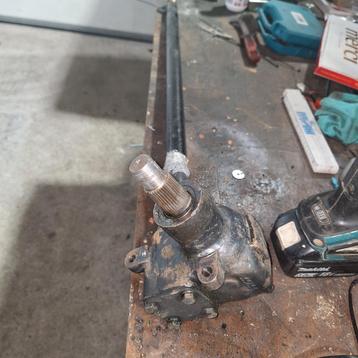 Stuurhuis voor Vw T2 Kombi Brazil 1982 tot 1996 met splines beschikbaar voor biedingen