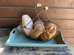 Brocante oude draadmand/ dienblad/ pakket brood, Huis en Inrichting, Overige materialen, Gebruikt, Mand, Ophalen of Verzenden