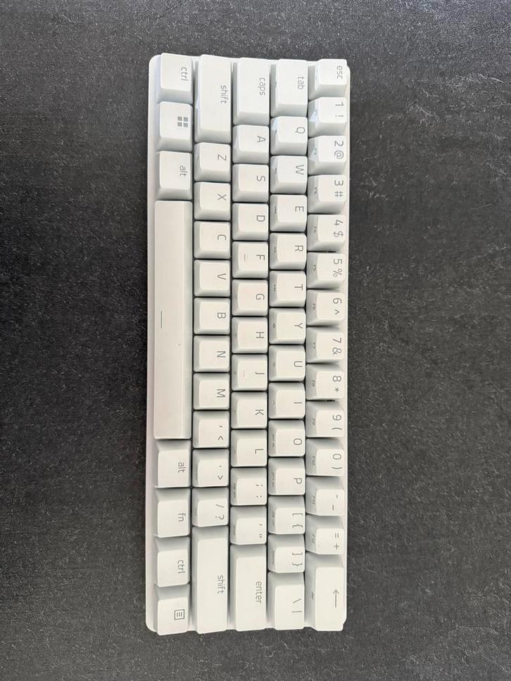 Razer Huntsman Mini 60% Wit - Gaming Toetsenbord, Computers en Software, Toetsenborden, Zo goed als nieuw, Qwerty, Bedraad, Gaming toetsenbord