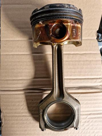 BMW N54B30A zuiger & drijfstangen  beschikbaar voor biedingen