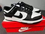 Nike Dunk Low Panda M in diverse maten 100% echt, Kleding | Heren, Schoenen, Ophalen of Verzenden, Nieuw, Zwart, Sneakers of Gympen