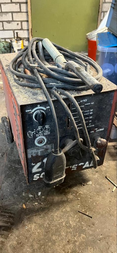 Lasapparaat 210 SC, Zakelijke goederen, Machines en Bouw | Lastechniek, Ophalen of Verzenden