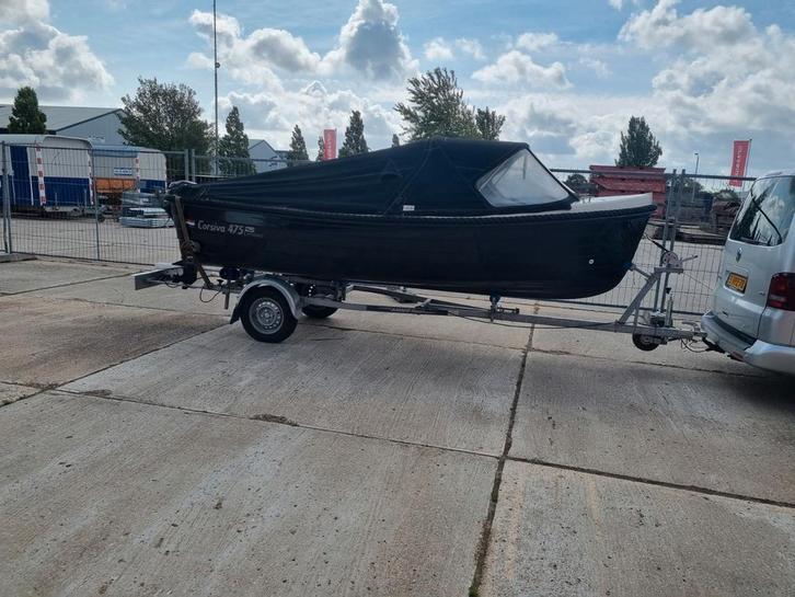 Corsiva 475 met trailer, Watersport en Boten, Sloepen, Gebruikt, Tot 10 pk, 3 tot 6 meter, Buitenboordmotor, Benzine, Polyester