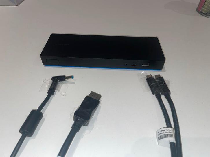 HP USB-C Dock met Kabels, Computers en Software, Dockingstations, Zo goed als nieuw, Docking station, Harde schijf, Laptop, Tablet